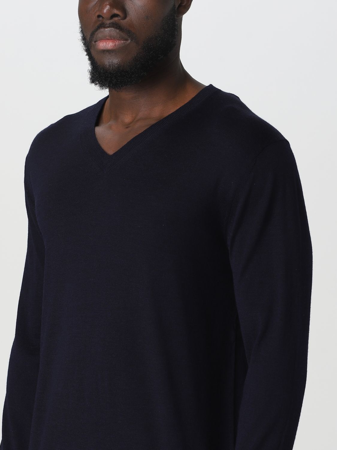 Ballantyne Cotton V Neck Knitted Pullover In Black