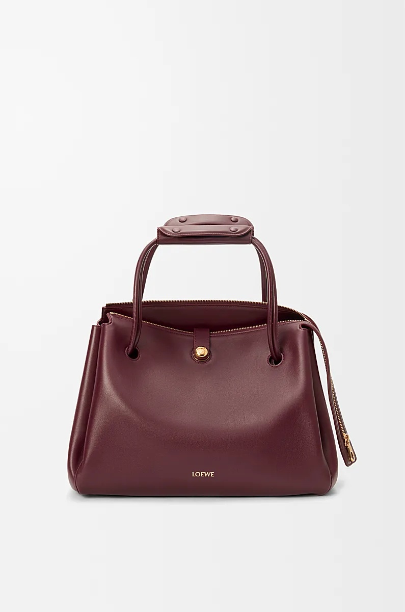 Loewe Lettering Shoulder Bag In Red