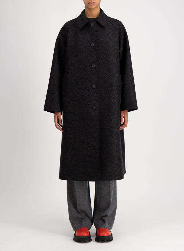 Harris Wharf London Wool Coat With Raglan Sleeves And Pockets In Black
