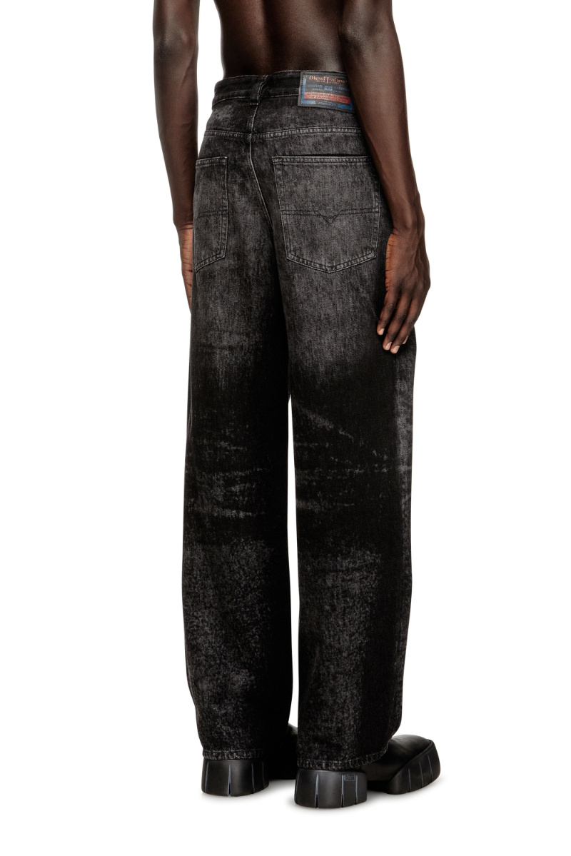 Diesel Relaxed Fit Wide Leg Trousers With Pockets In Black