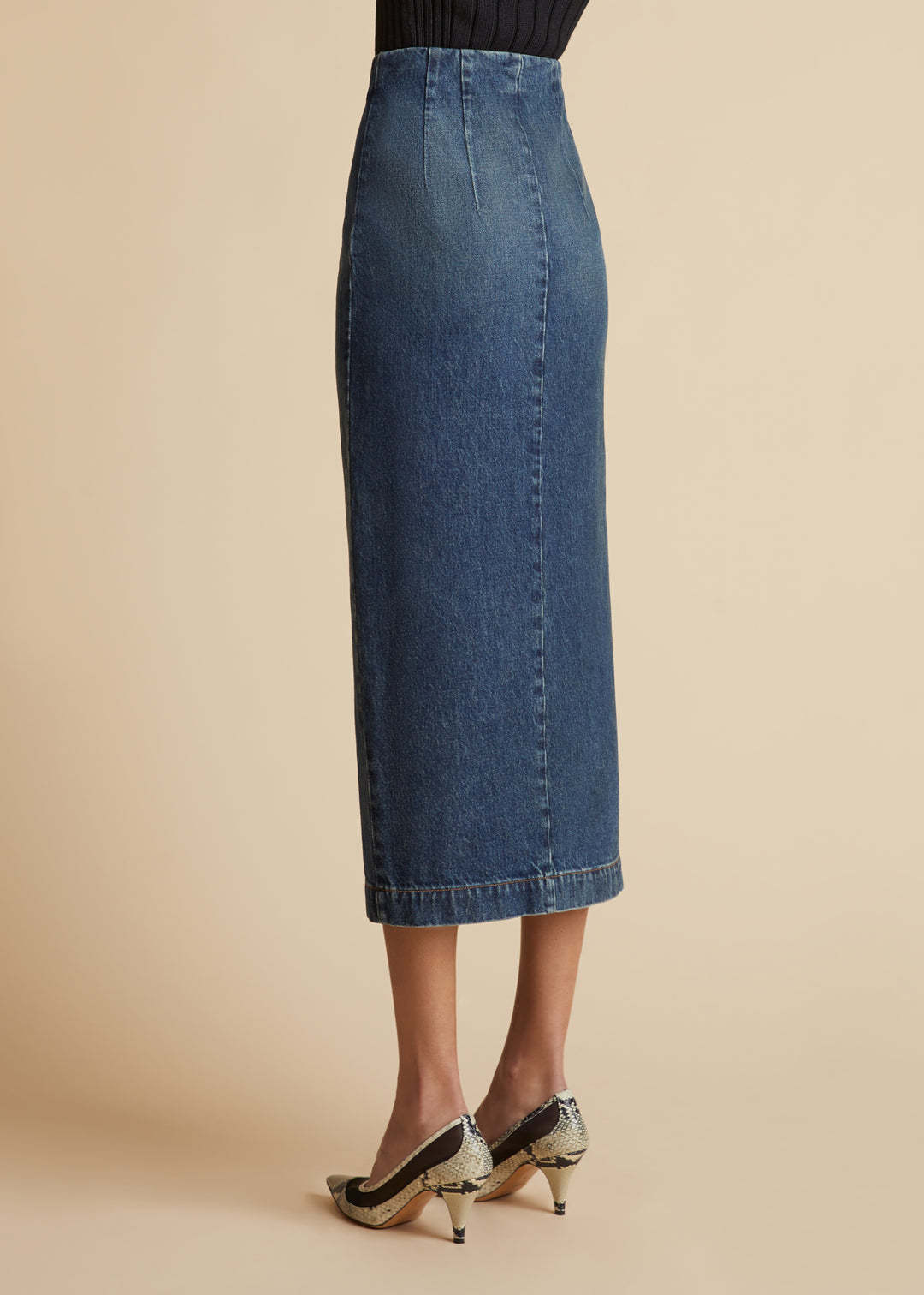 KHAITE ZIPPERED DENIM SKIRT