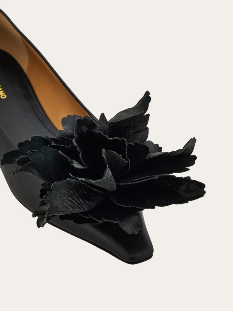 Ferragamo Flower Embellished Ballet Flat In Black