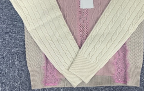 Stella Mccartney Contrast-panel Cable-knit Jumper In Pink