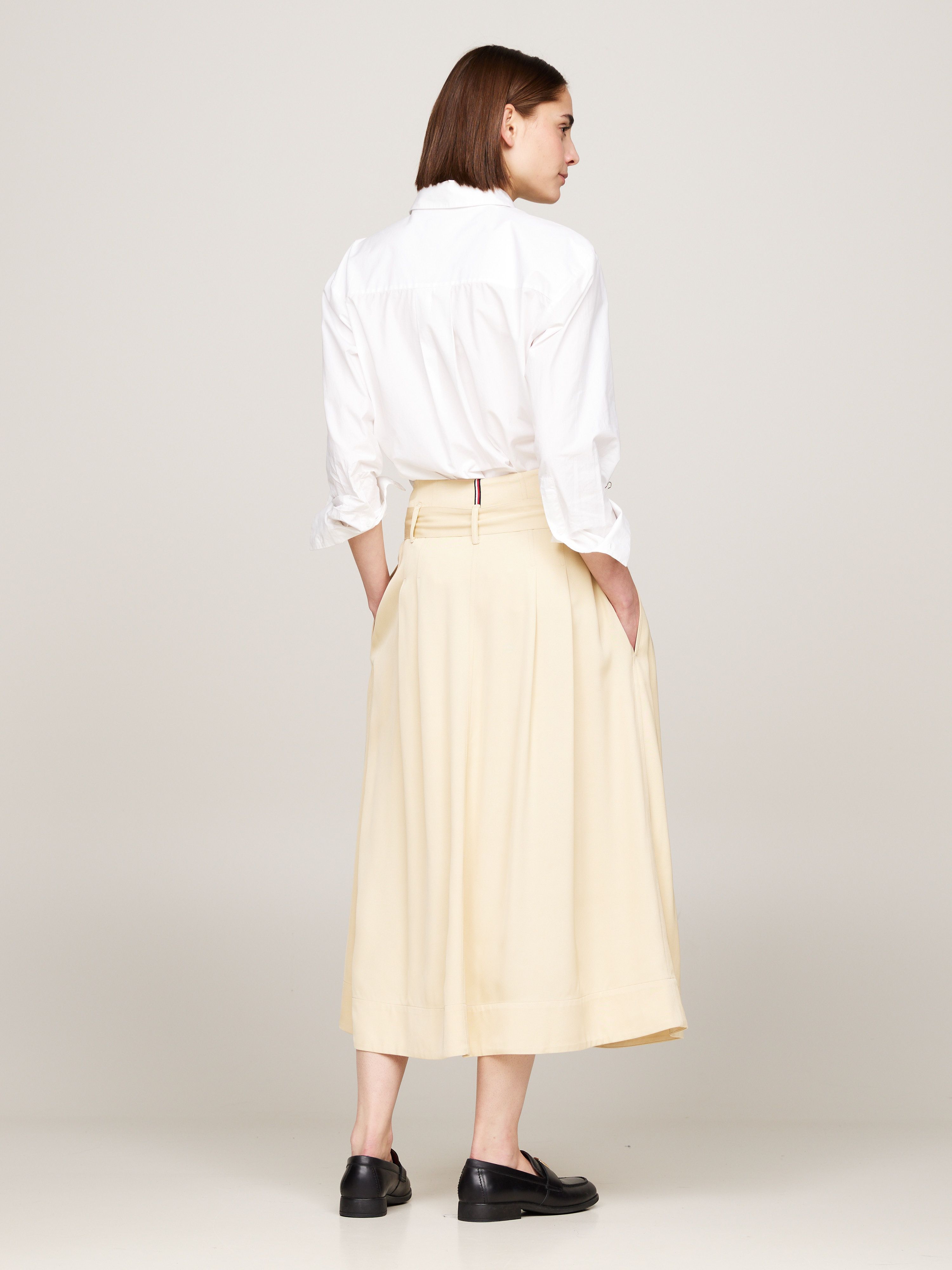 Tommy Hilfiger Belted Skirt In Nude