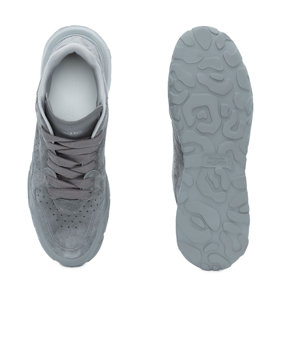 Alexander Mcqueen Court Trainer Chunky Sneakers In Gray