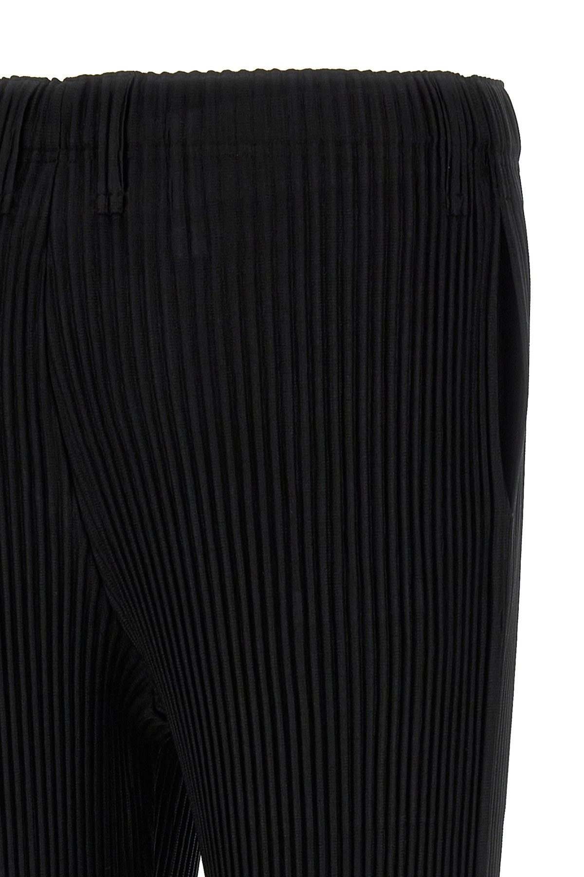 Issey Miyake Ns Black Pleated Belt Loops Tapered Leg Relaxed-fit Knitted Trousers In Black