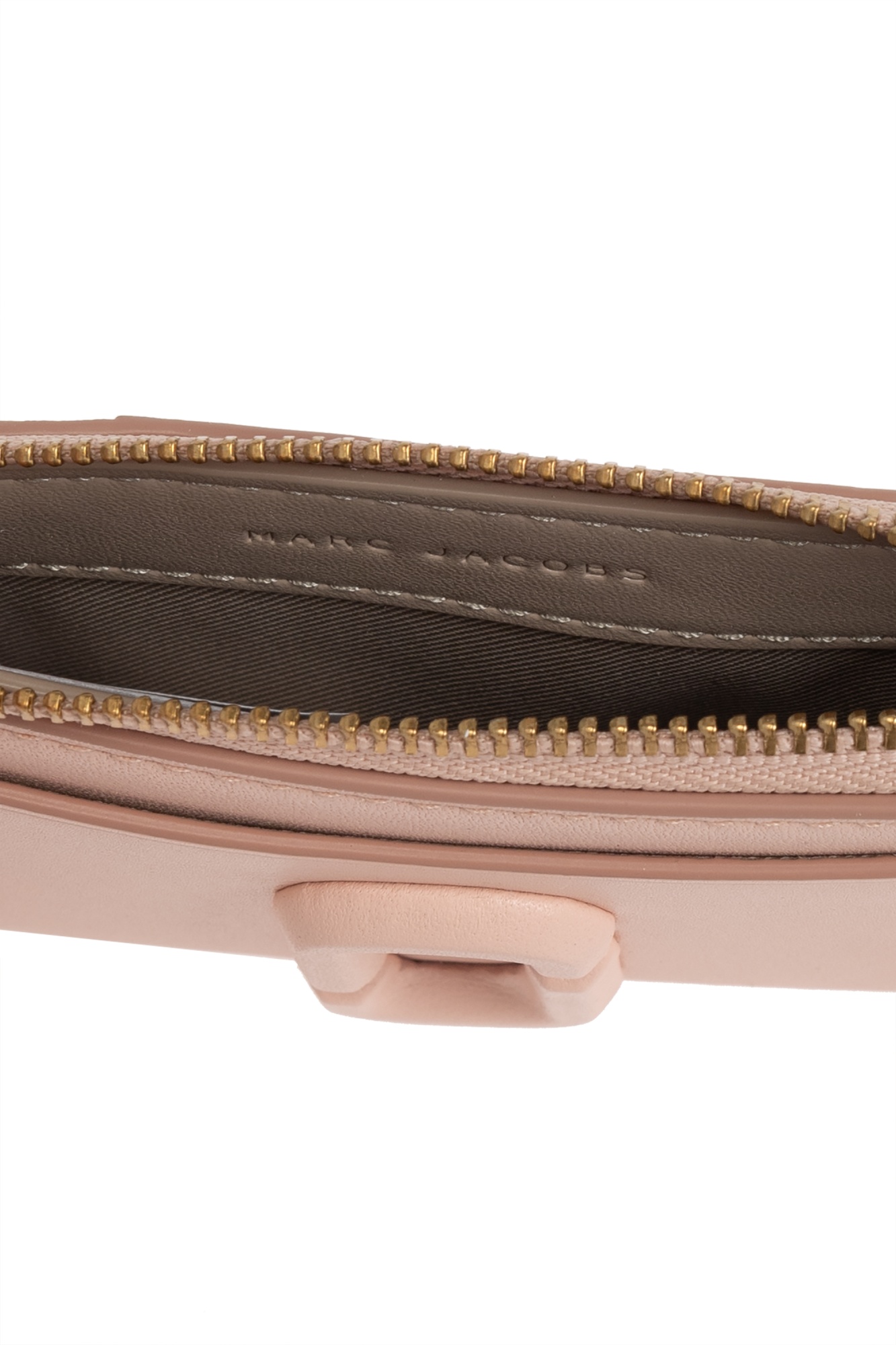 Marc Jacobs The Covered J Marc Top Zip Mutil Wallet In Nude