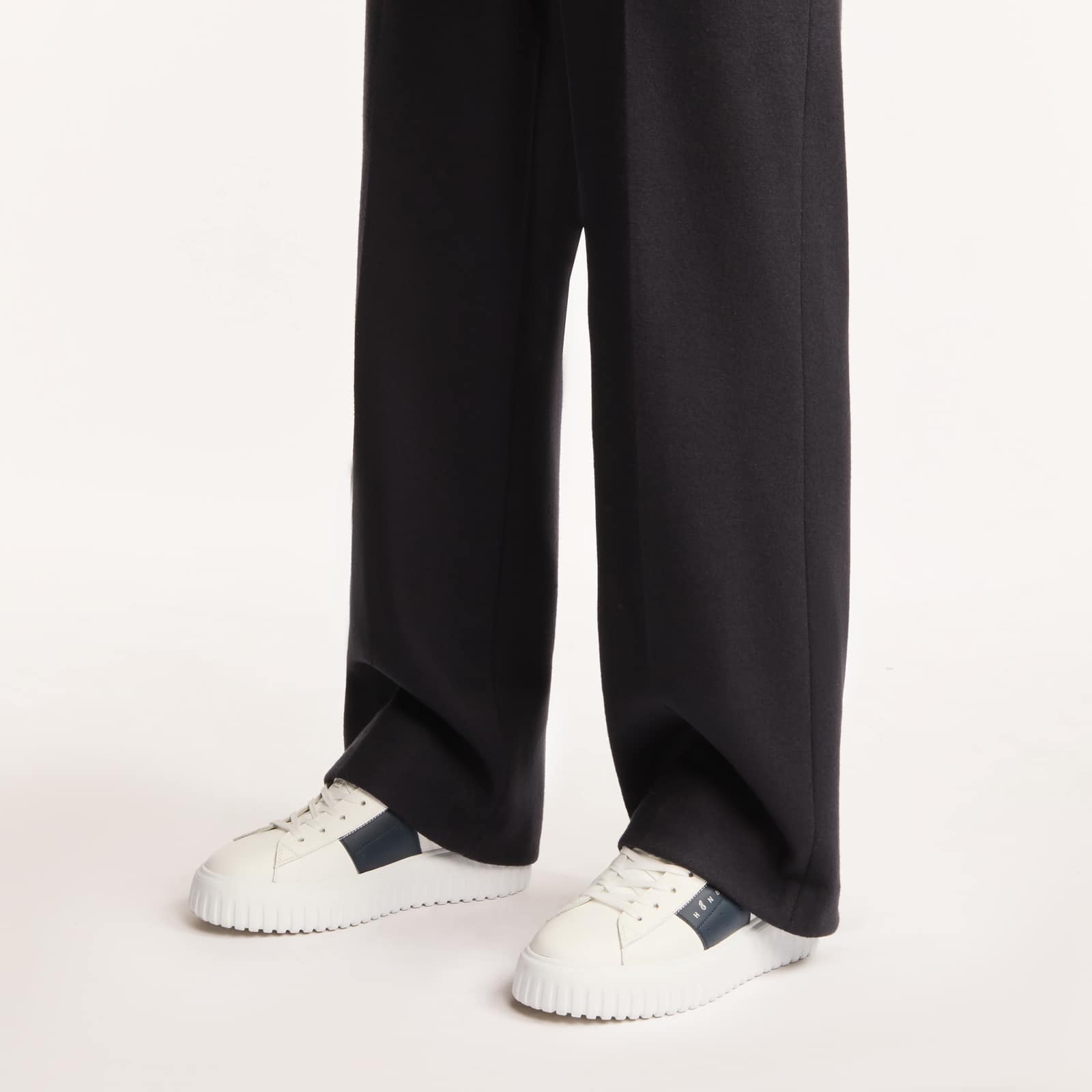 Hogan Round-toe Lace-up Sneakers In White