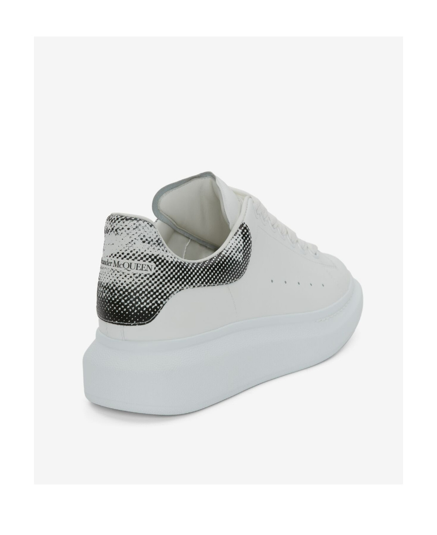 ALEXANDER MCQUEEN ALEXANDER MCQUEEN OVERSIZED LOW-TOP SNEAKERS
