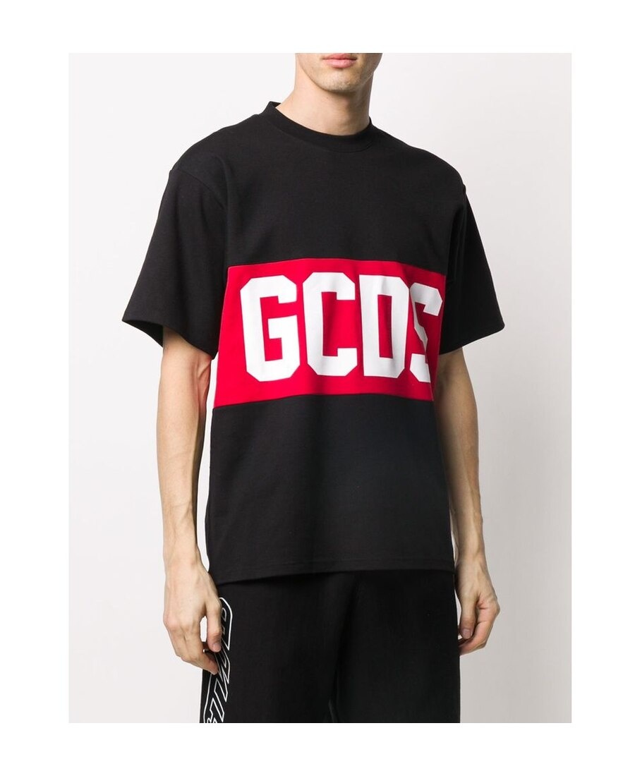 Gcds Topwear In Black