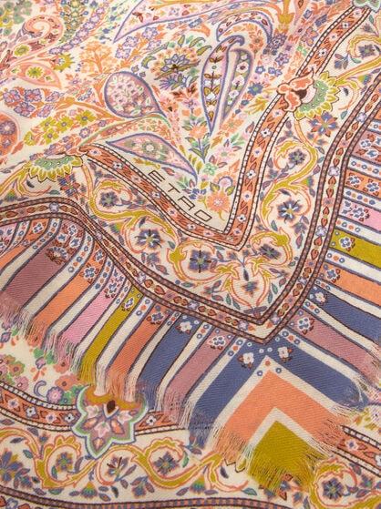 Etro Multicoloured Printed Silk And Wool Shawl In Neutral