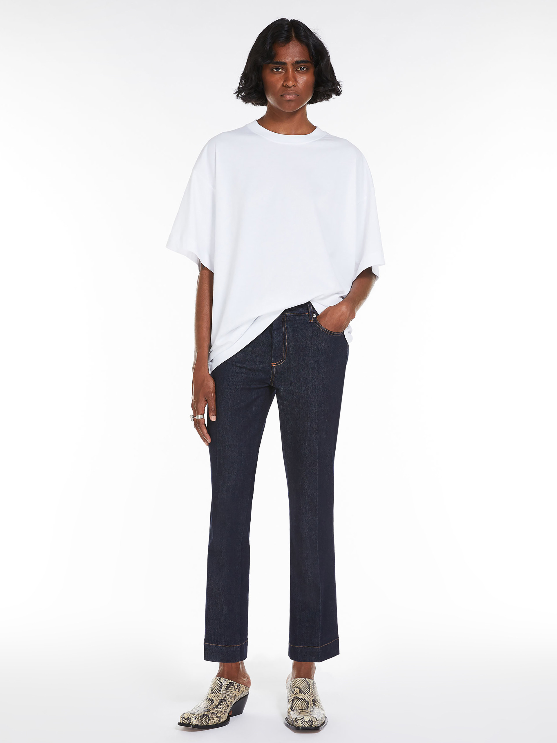 Sportmax Low Waist Wide Leg Jeans With Cropped Length In Black