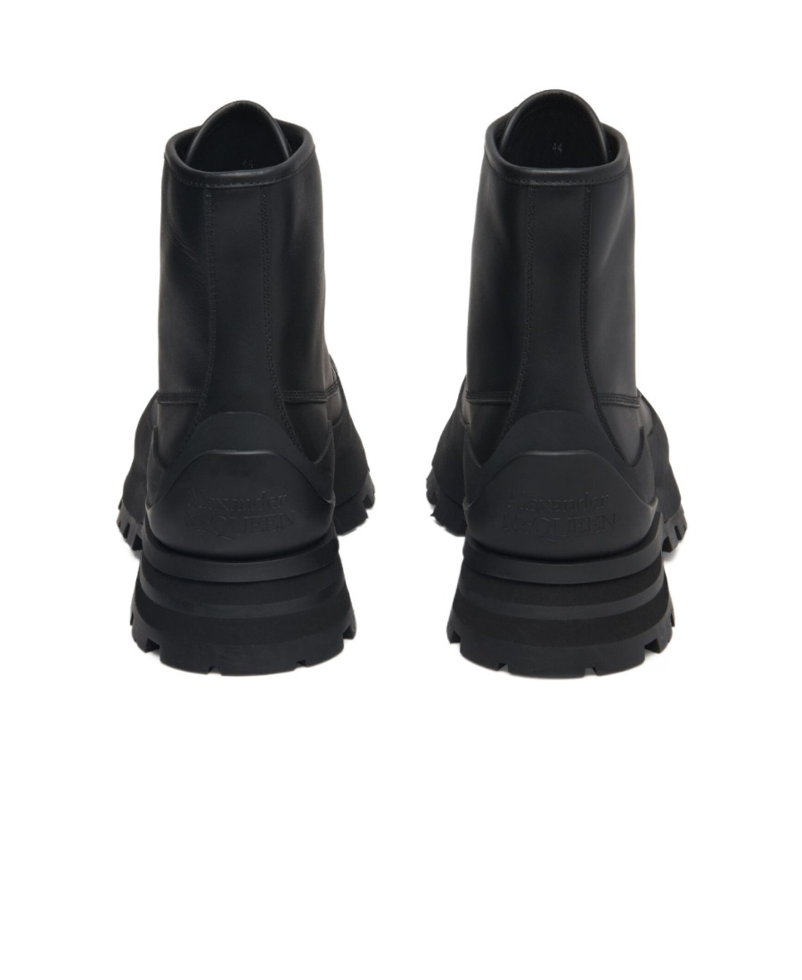 Alexander Mcqueen Alexander Mc Queen Wander Black Leather Boot In Black