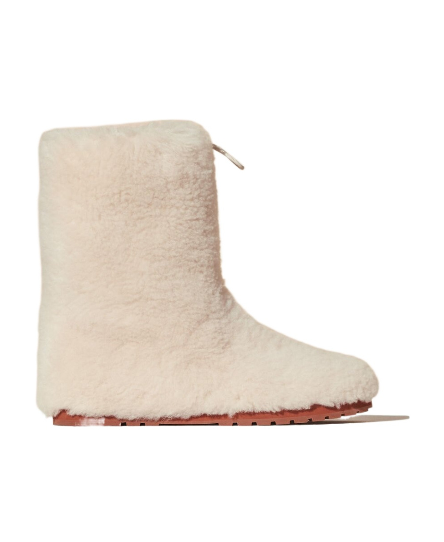 Loro Piana Quinn Short Boots In Nude