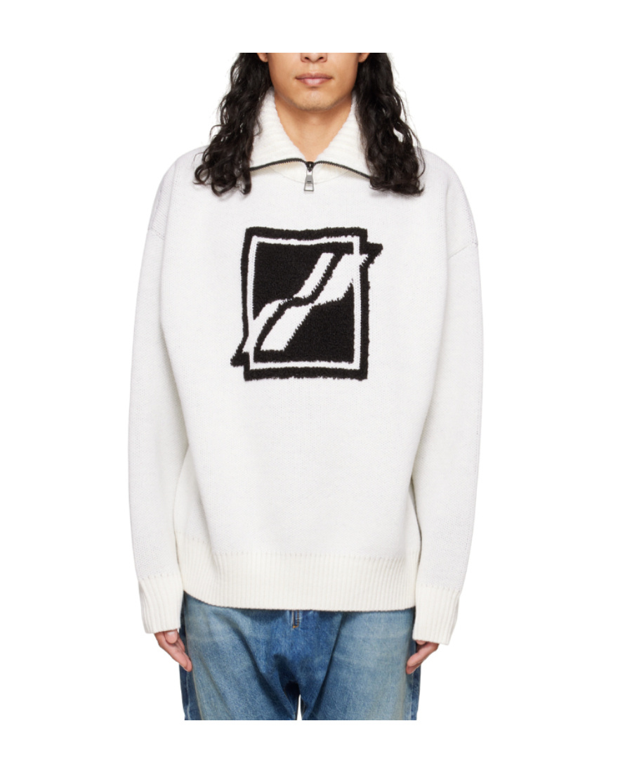 We11 Done Logo Semi-zipper Sweater In White