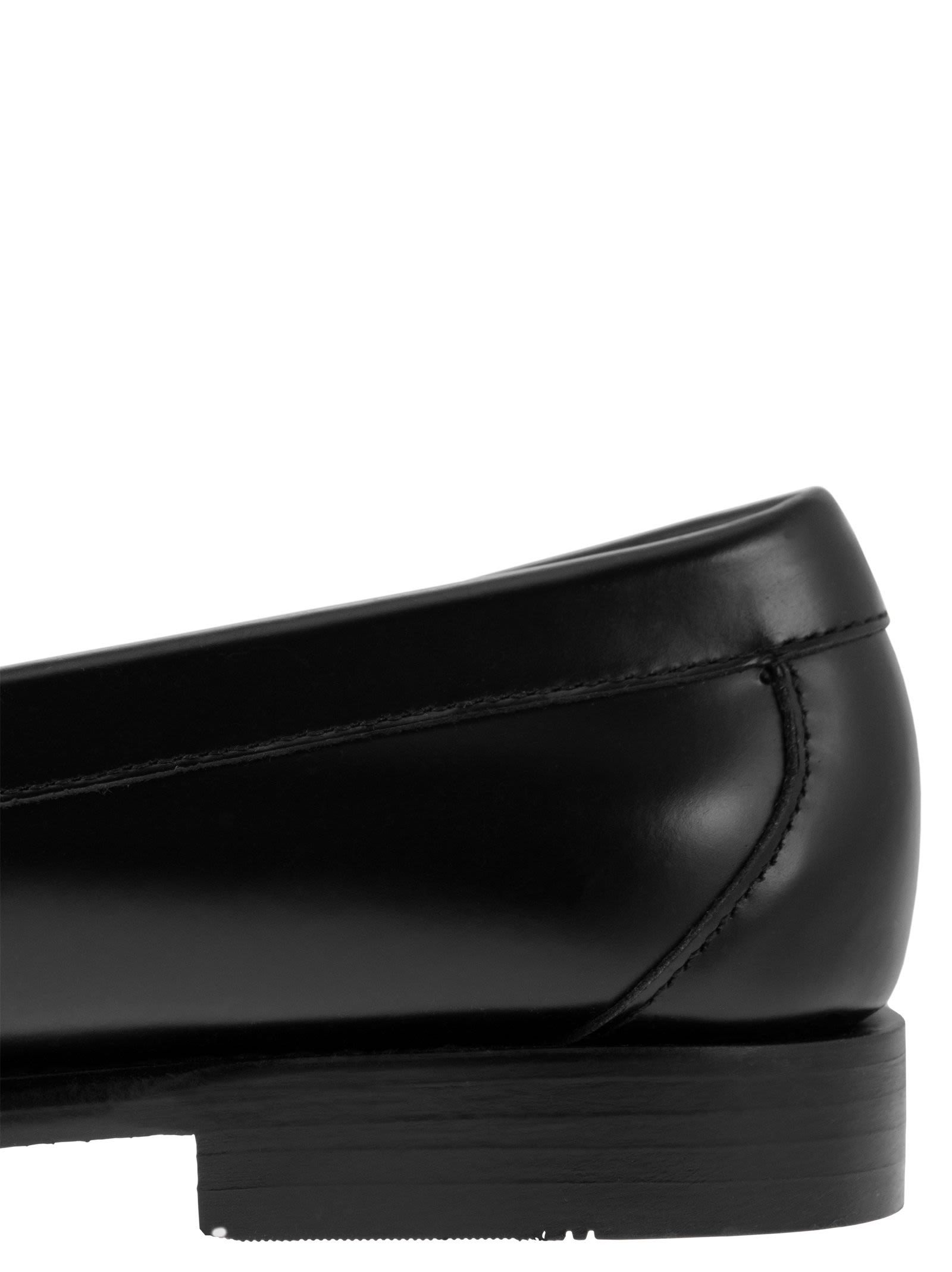 G.h. Bass & Co. Round Toe Loafers