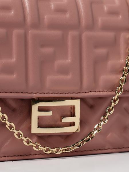 Fendi Wallet On Chain Baguette In Pink