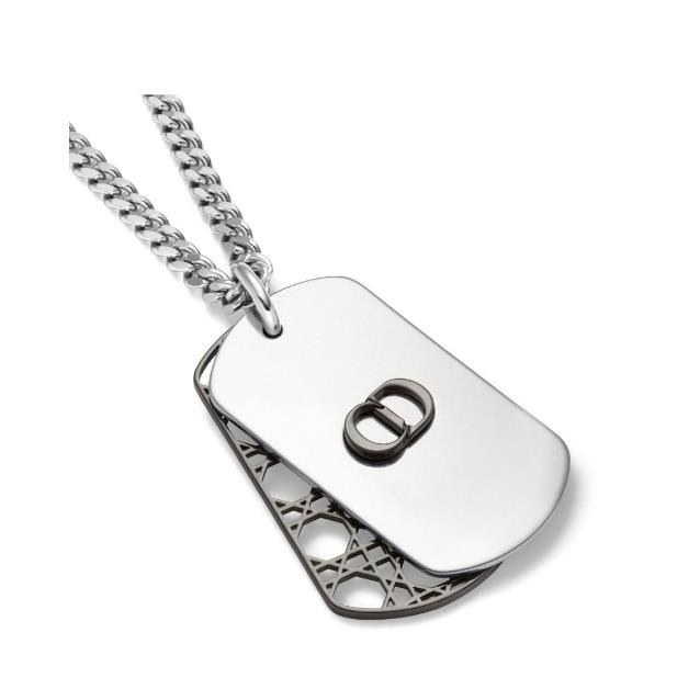 Dior Cannage Plate Pendant Necklace
