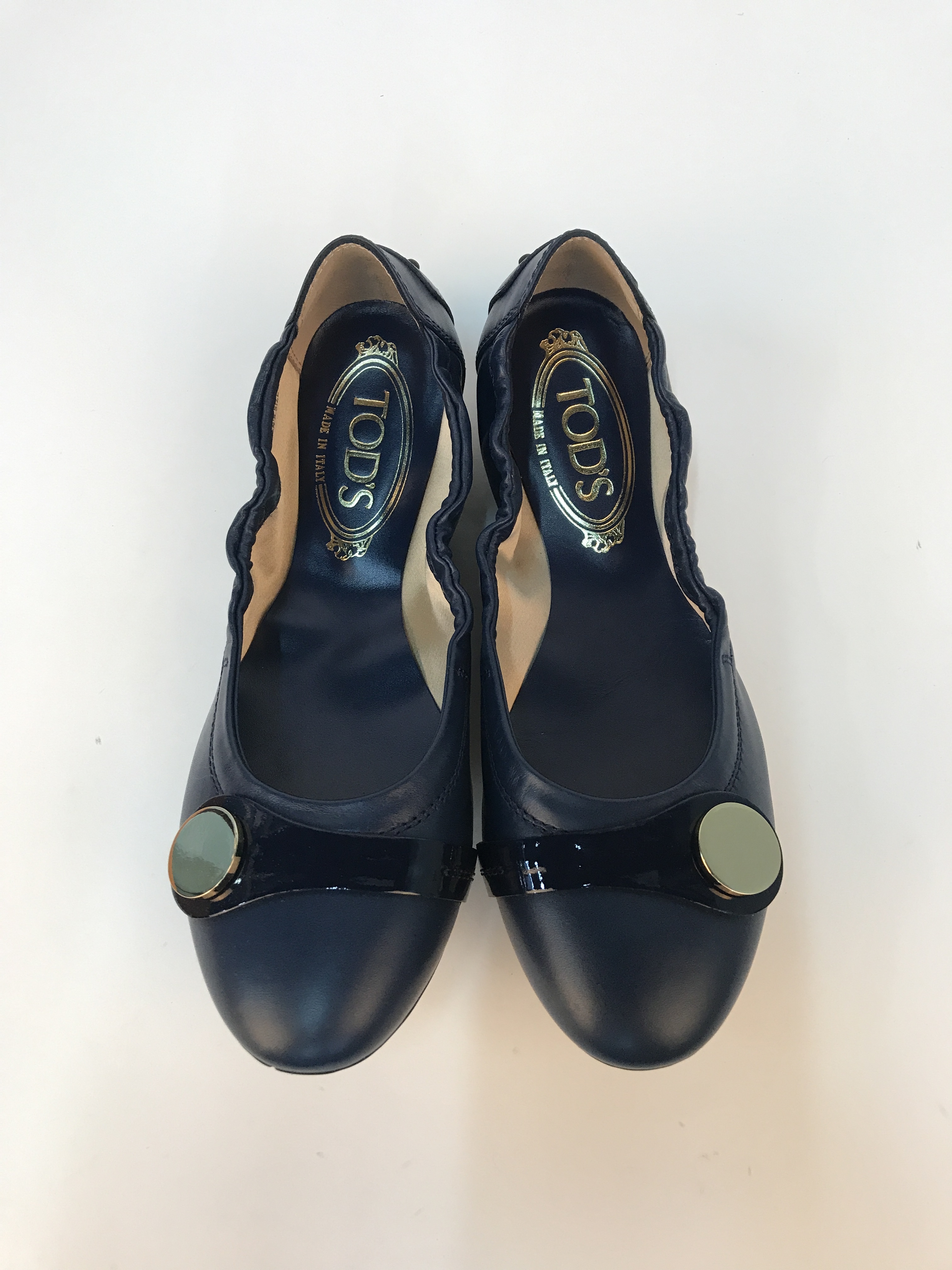 Tod's Logo Details Flat Shoes In Black