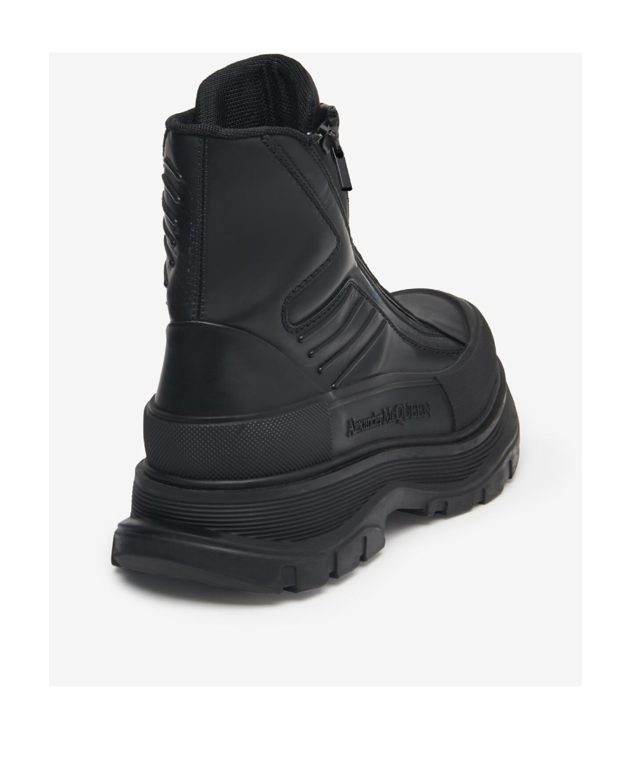 Alexander Mcqueen Tread Slick Motorcycle Boot In Black