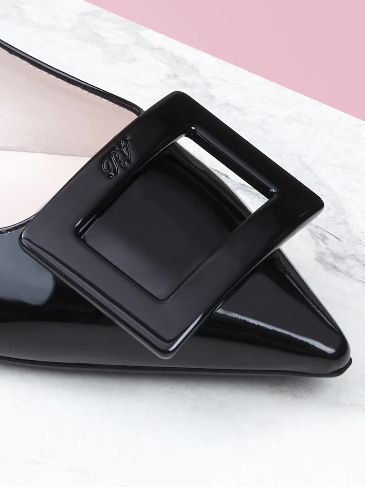 Roger Vivier Gommettine Buckled Glossed Crinkled-leather Ballet Flats In Black
