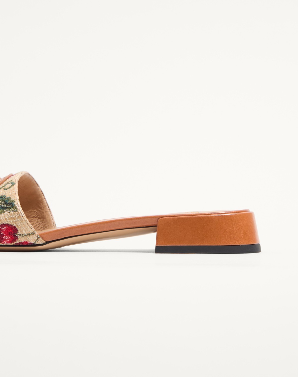 Valentino Garavani Natural Leather And Cotton Flats In Nude