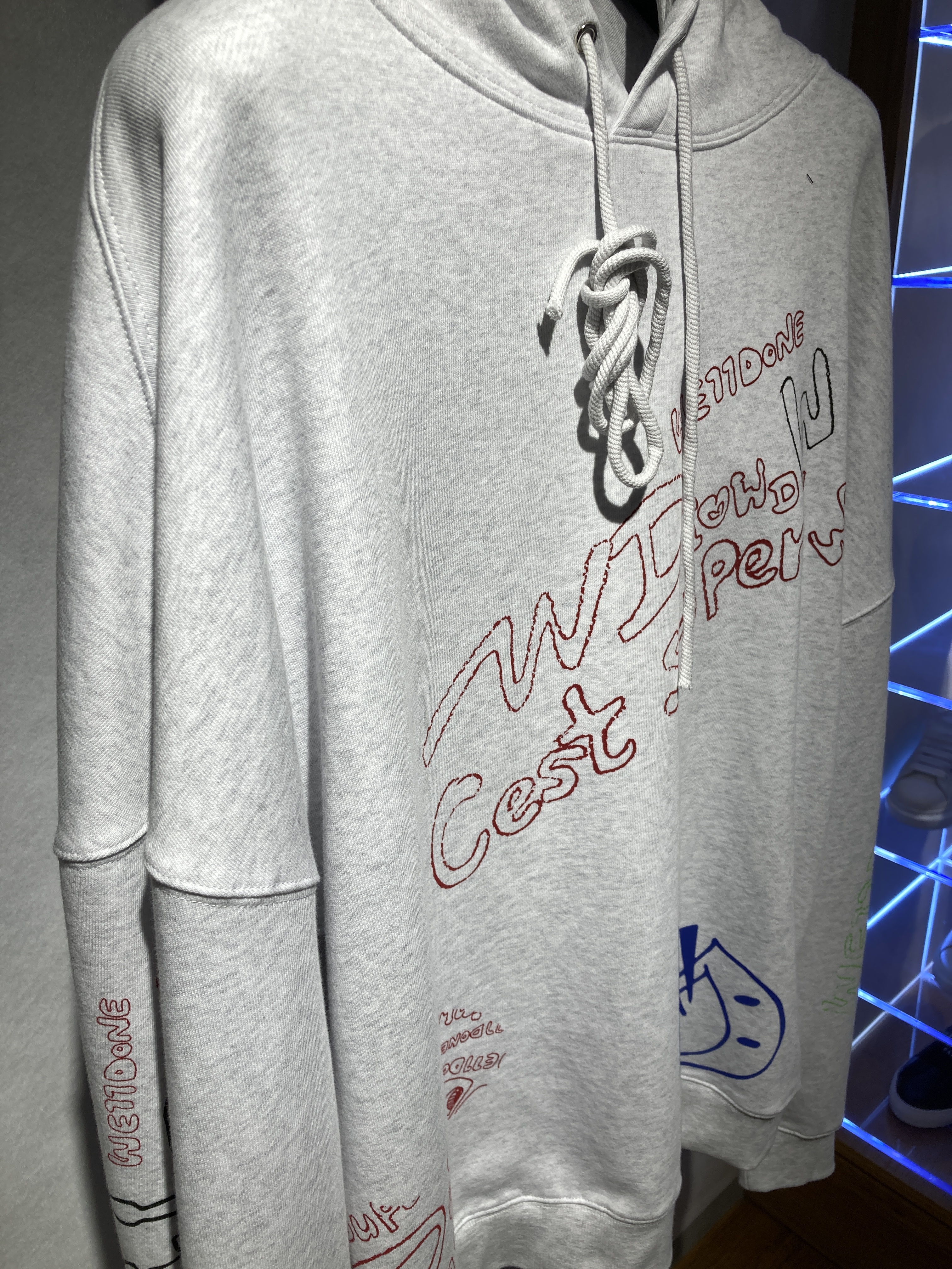 We11 Done Hoodie In White