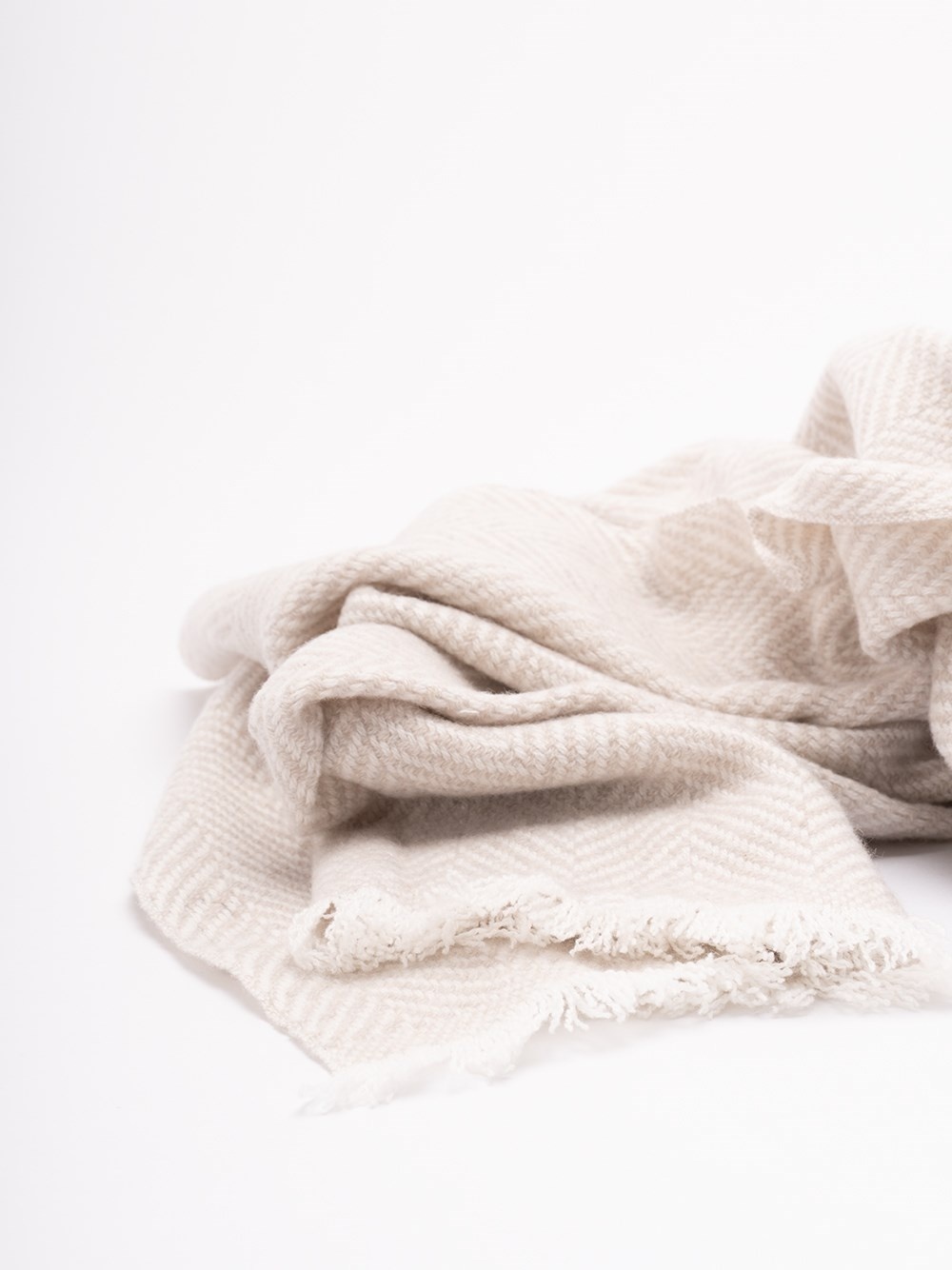 Brunello Cucinelli Fringed Scarf In Pink