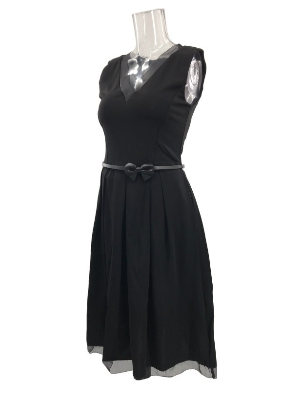 Max Mara Pleated Detail Dress In Black