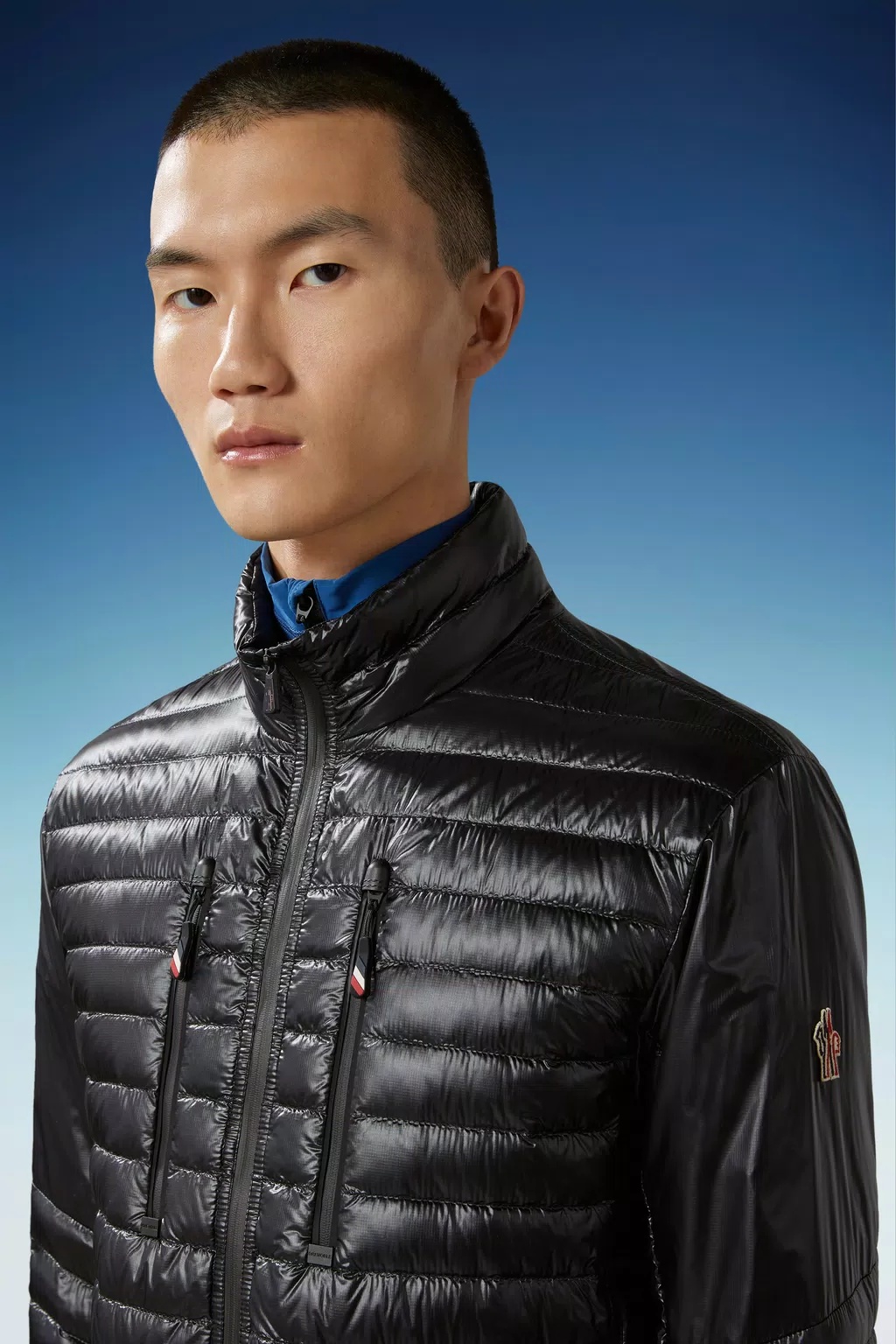 MONCLER MONCLER GRENOBLE PONTAIX SHORT DOWN JACKET