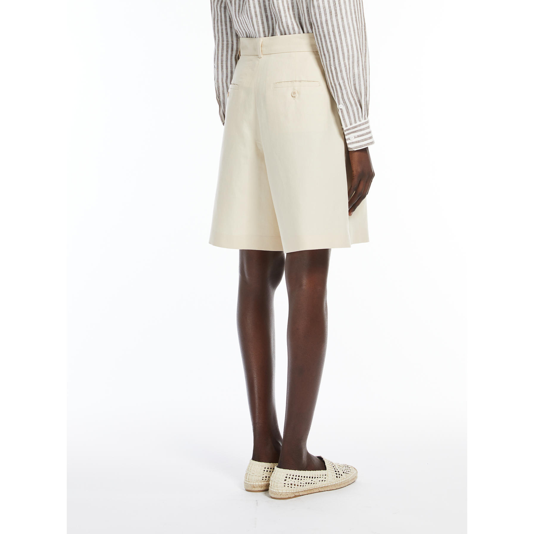 WEEKEND MAX MARA BELT-LOOP SHORTS