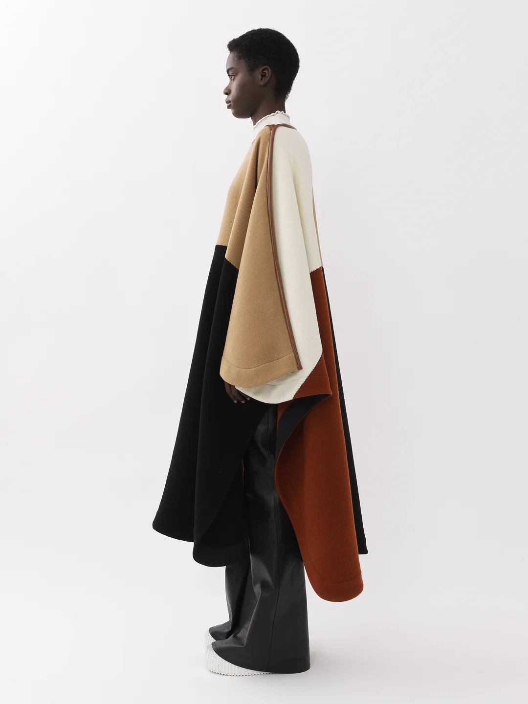 Chloé Colorblock Wool Blend Long Poncho In Black