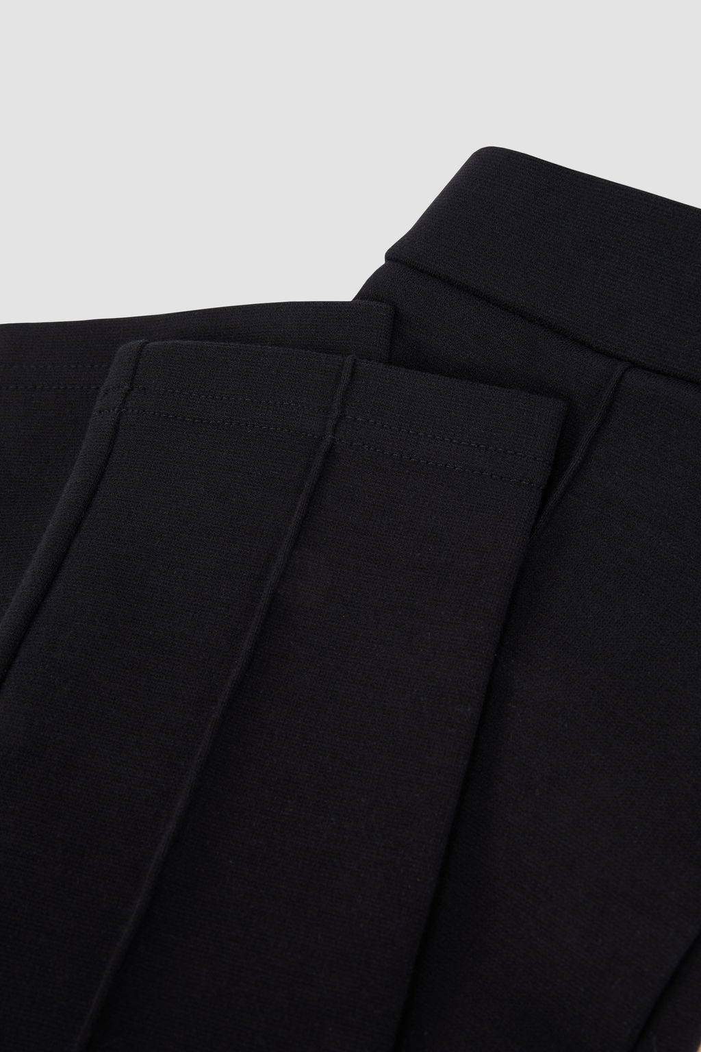 Moncler Logo Leggings In Black
