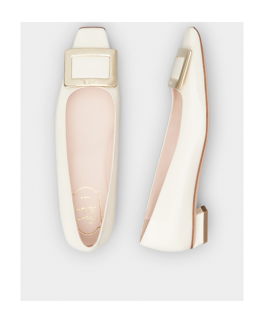 Roger Vivier Belle Vivier Ballet Flats In Nude