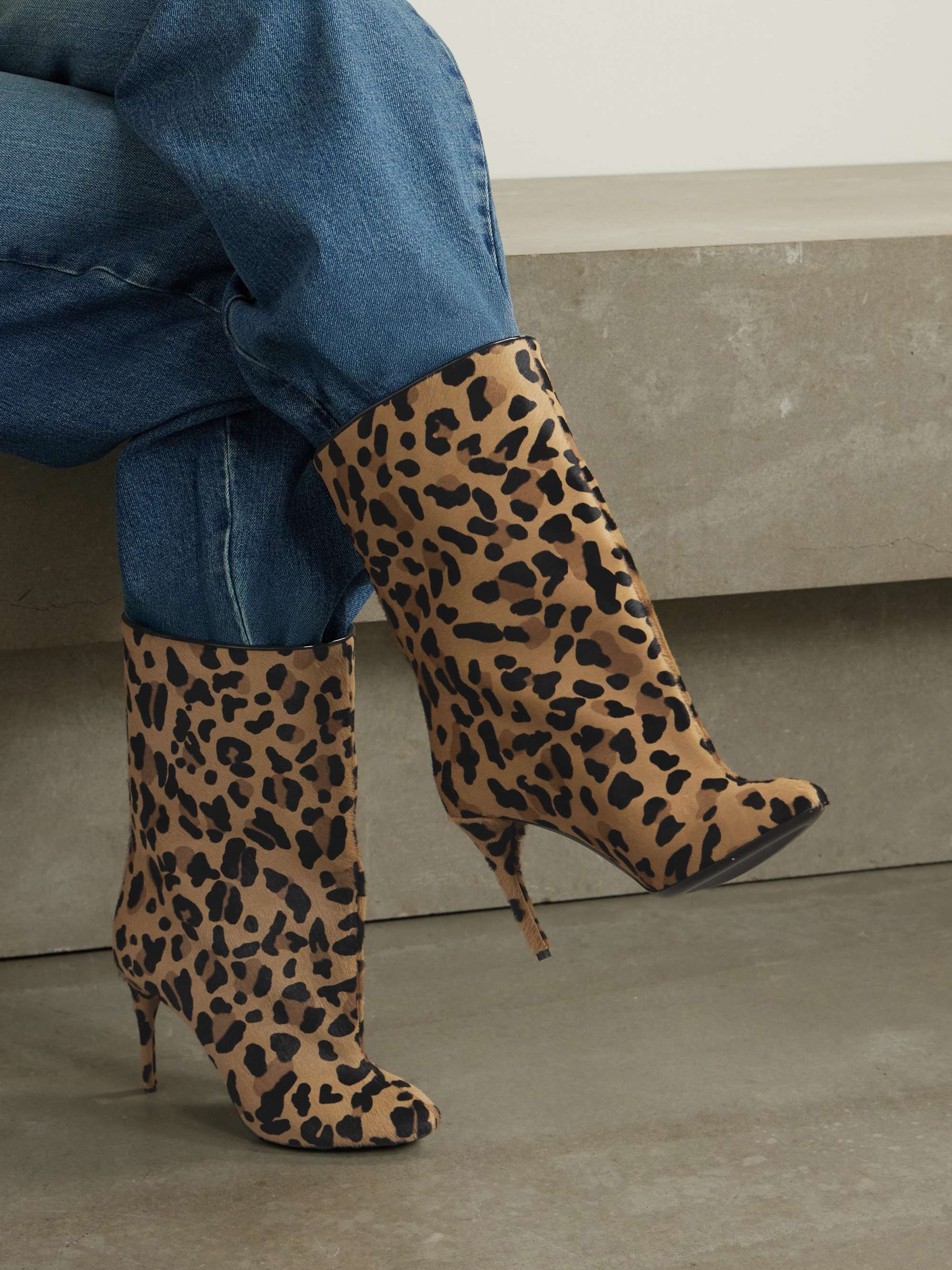 Alaïa Pattern Short Boots In Black