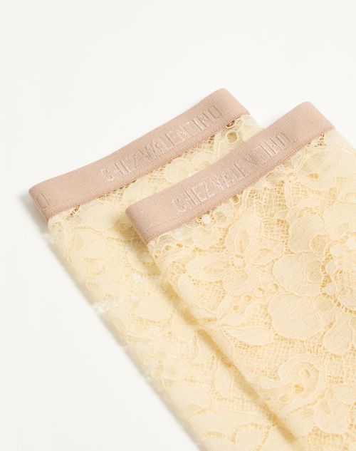 Valentino Lace Knee-length Socks In Nude