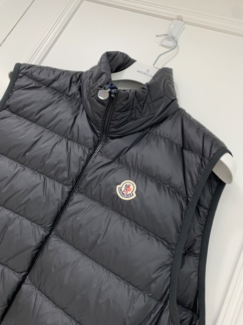 Moncler Sleeveless Cotton Vest In Black