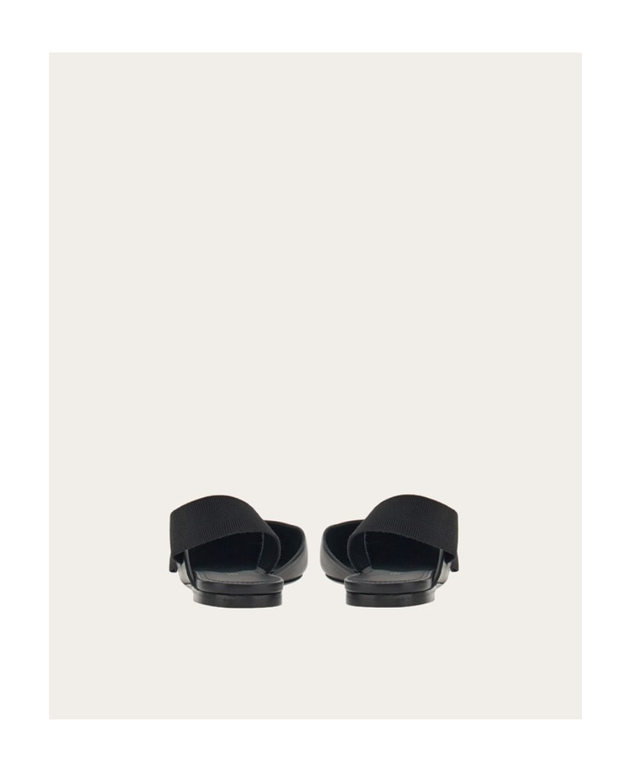 Ferragamo Vara Bowknot Shoes In Black