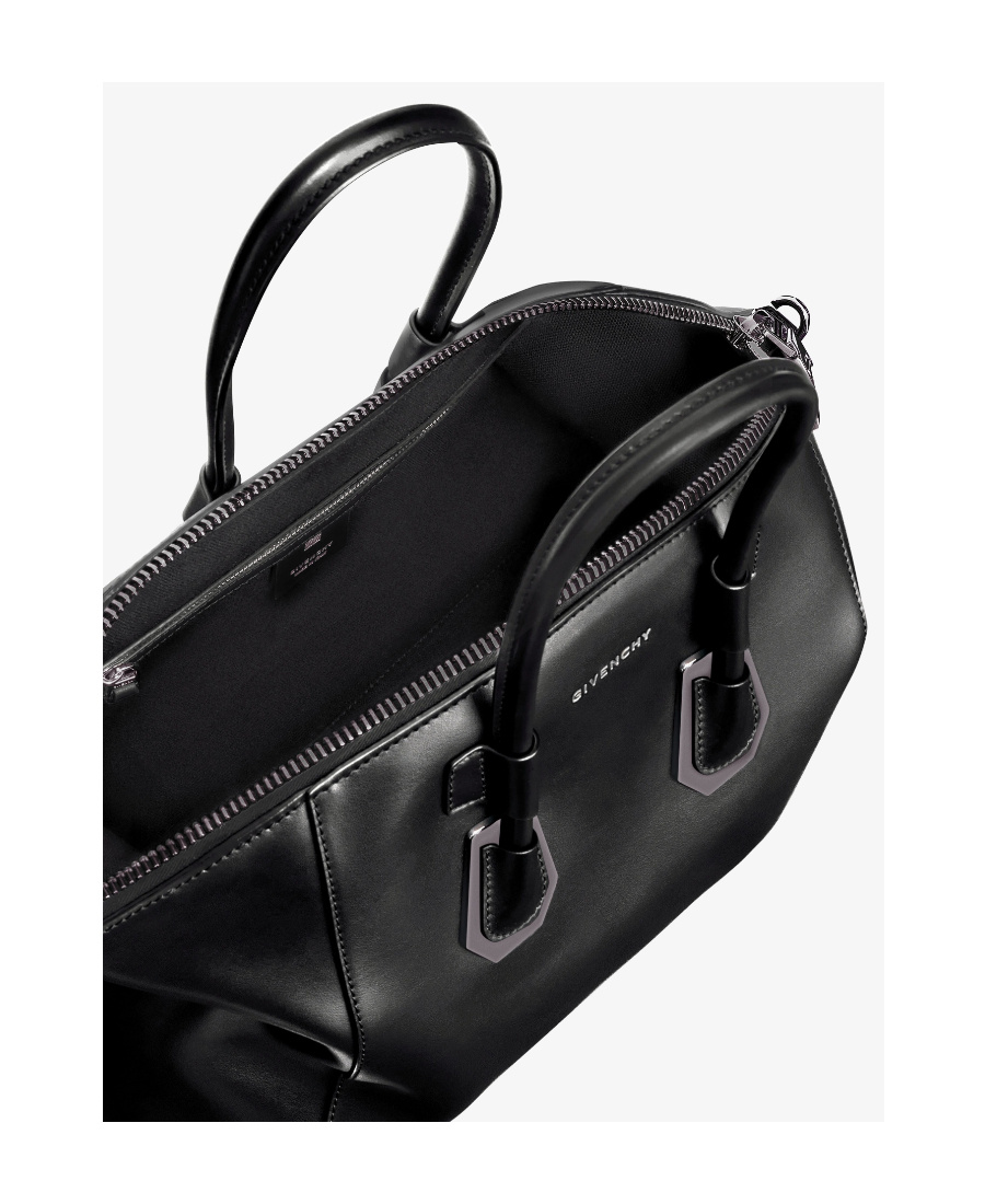 Givenchy Small Antigona Sport Bag In Leather With Metallic Details In Black