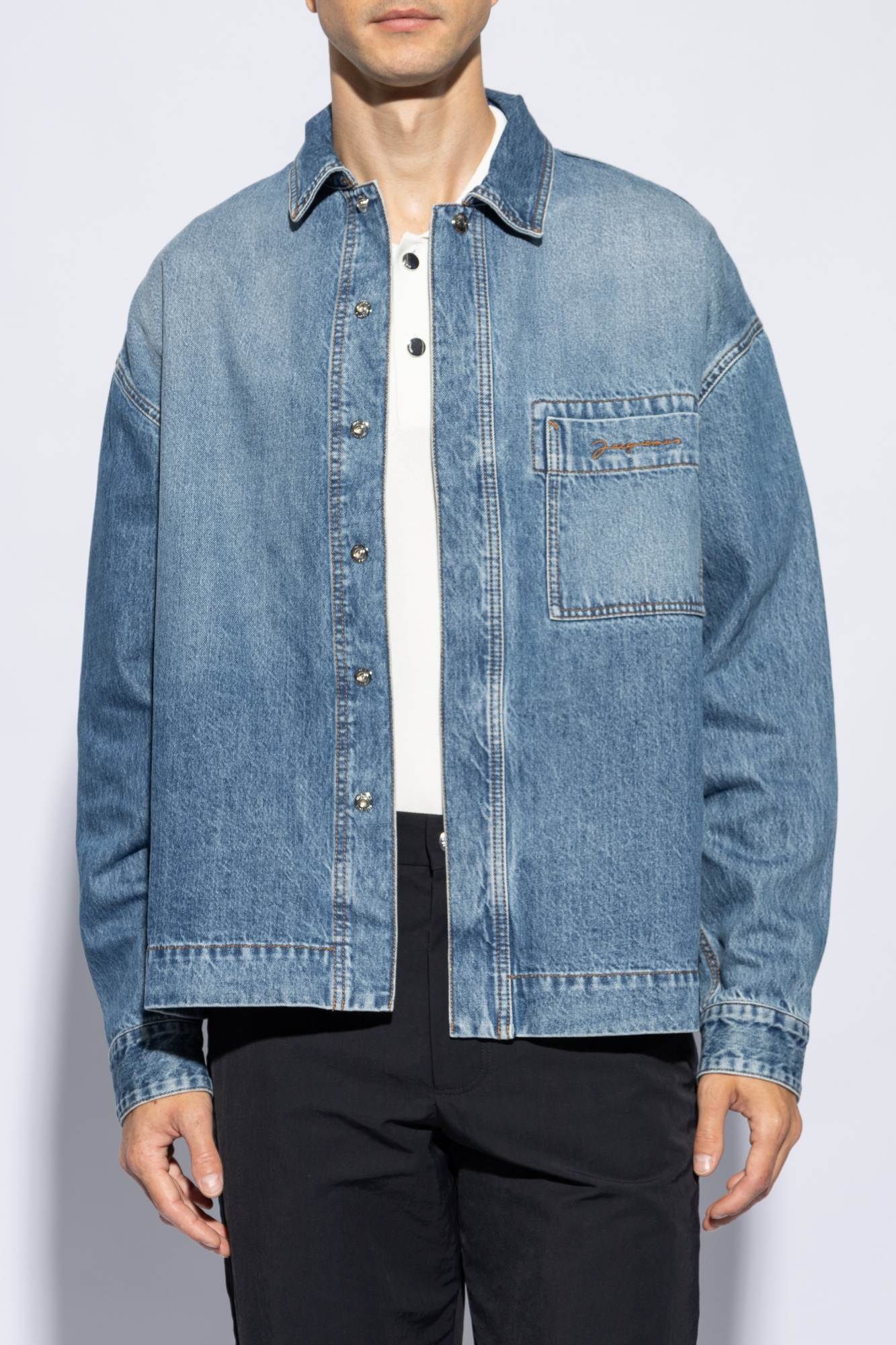 Jacquemus La Chemise Logo-embroidered Denim Shirt In Blue
