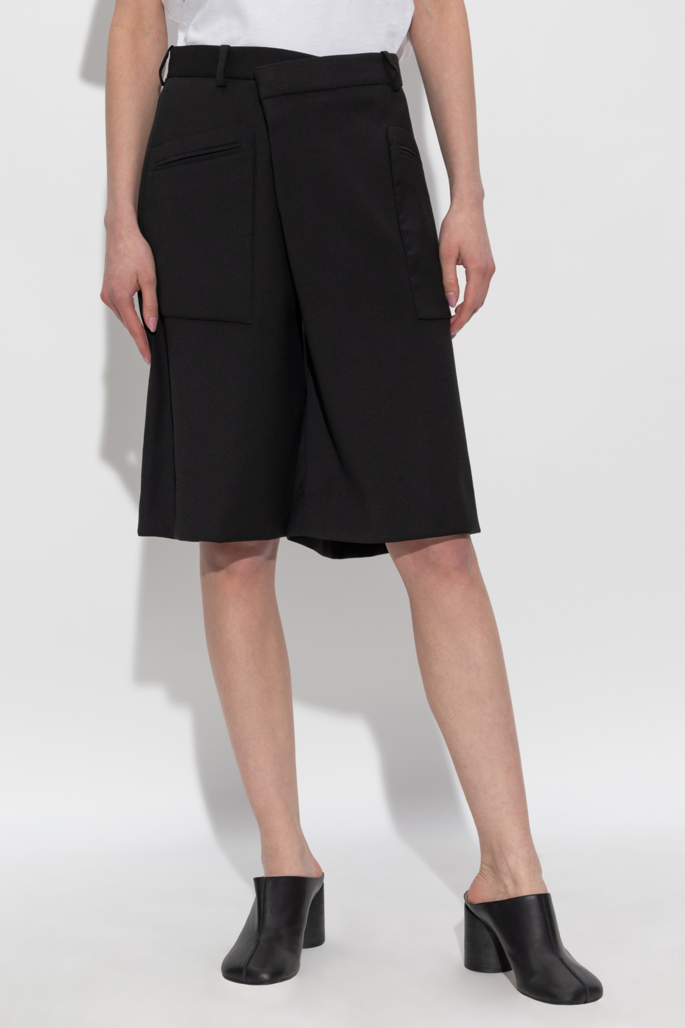 R13 Black Crossover Knee-length Shorts In Black