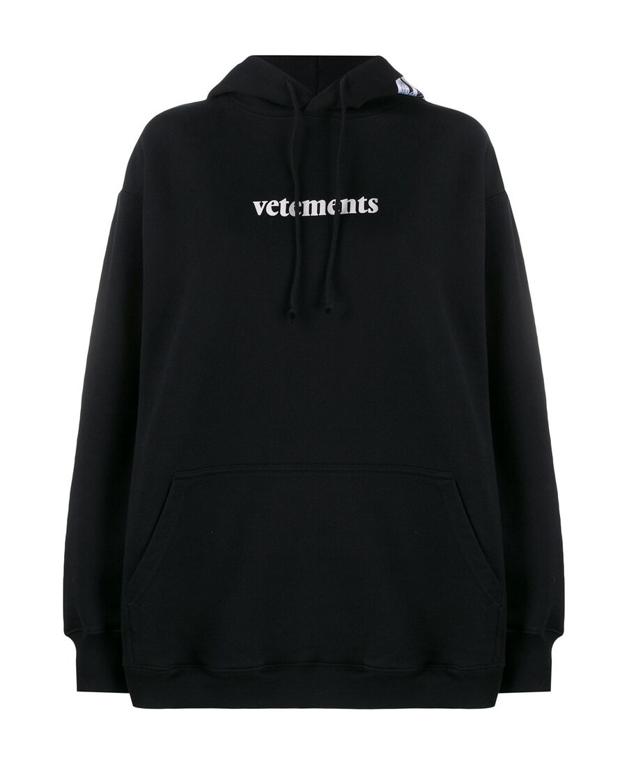 Vetements Logo Hooded Sweater In Black