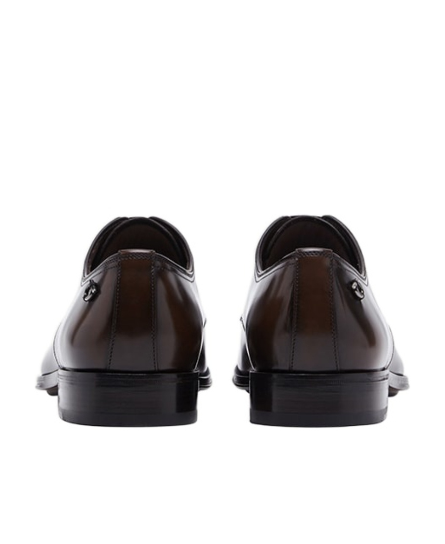 Ferragamo Pershore Leather Derby In Black