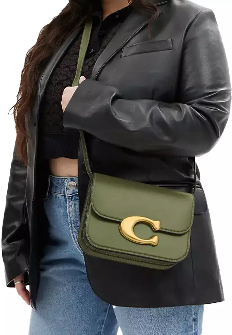 Coach Flip Shoulder Bag In Green