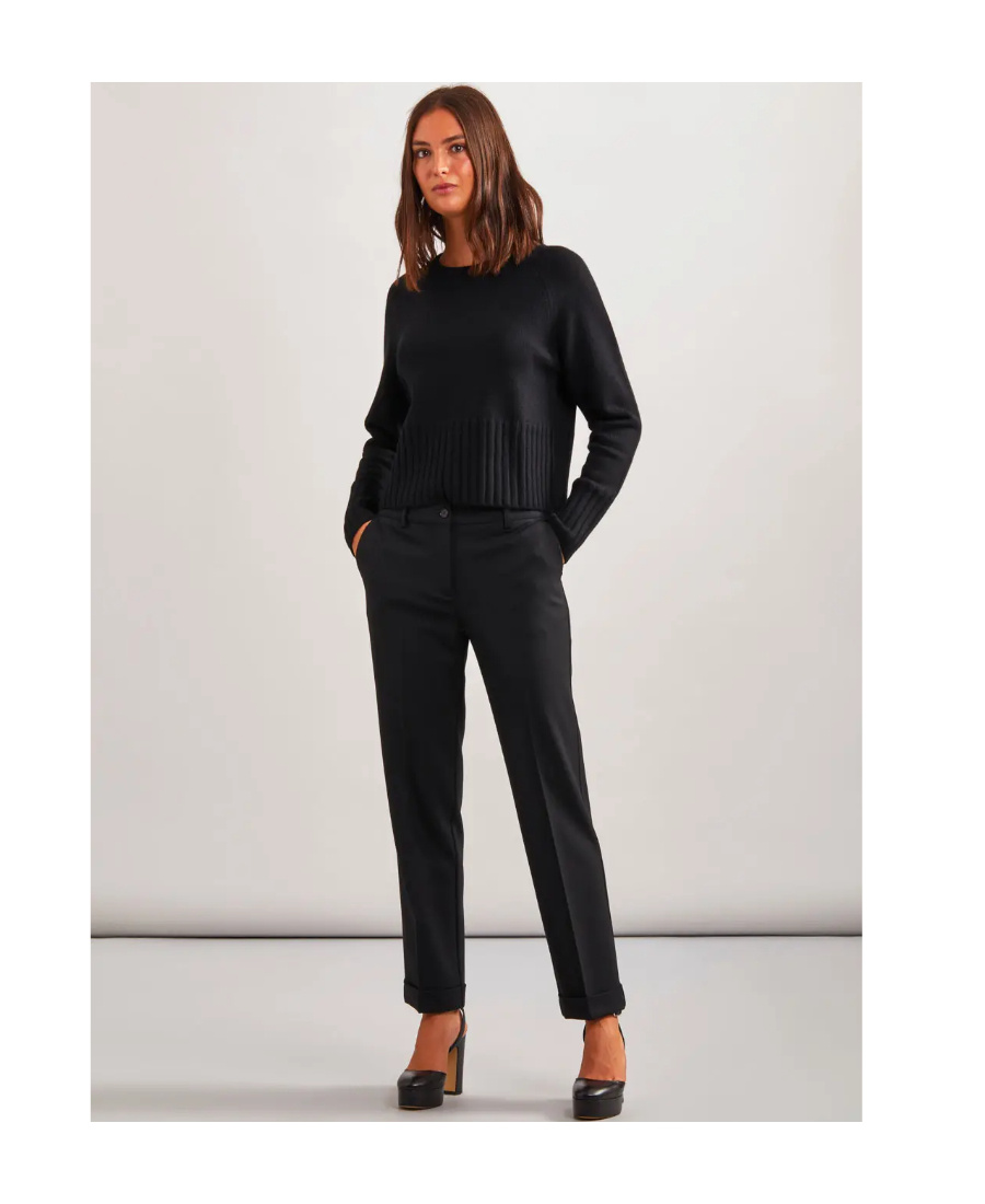 P.a.r.o.s.h Mid-rise Tailored Straight Trousers In Black
