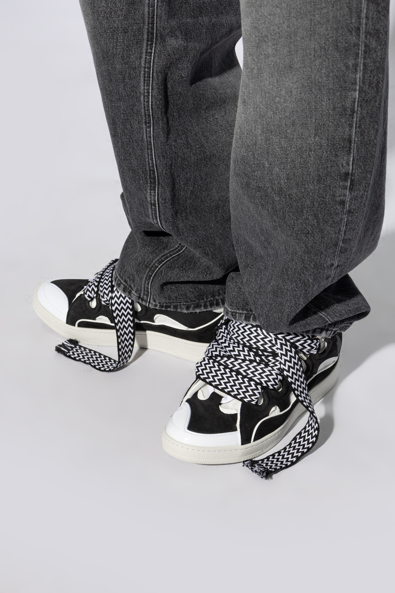 Lanvin Men's Leather Low-top Curb Sneakers In White