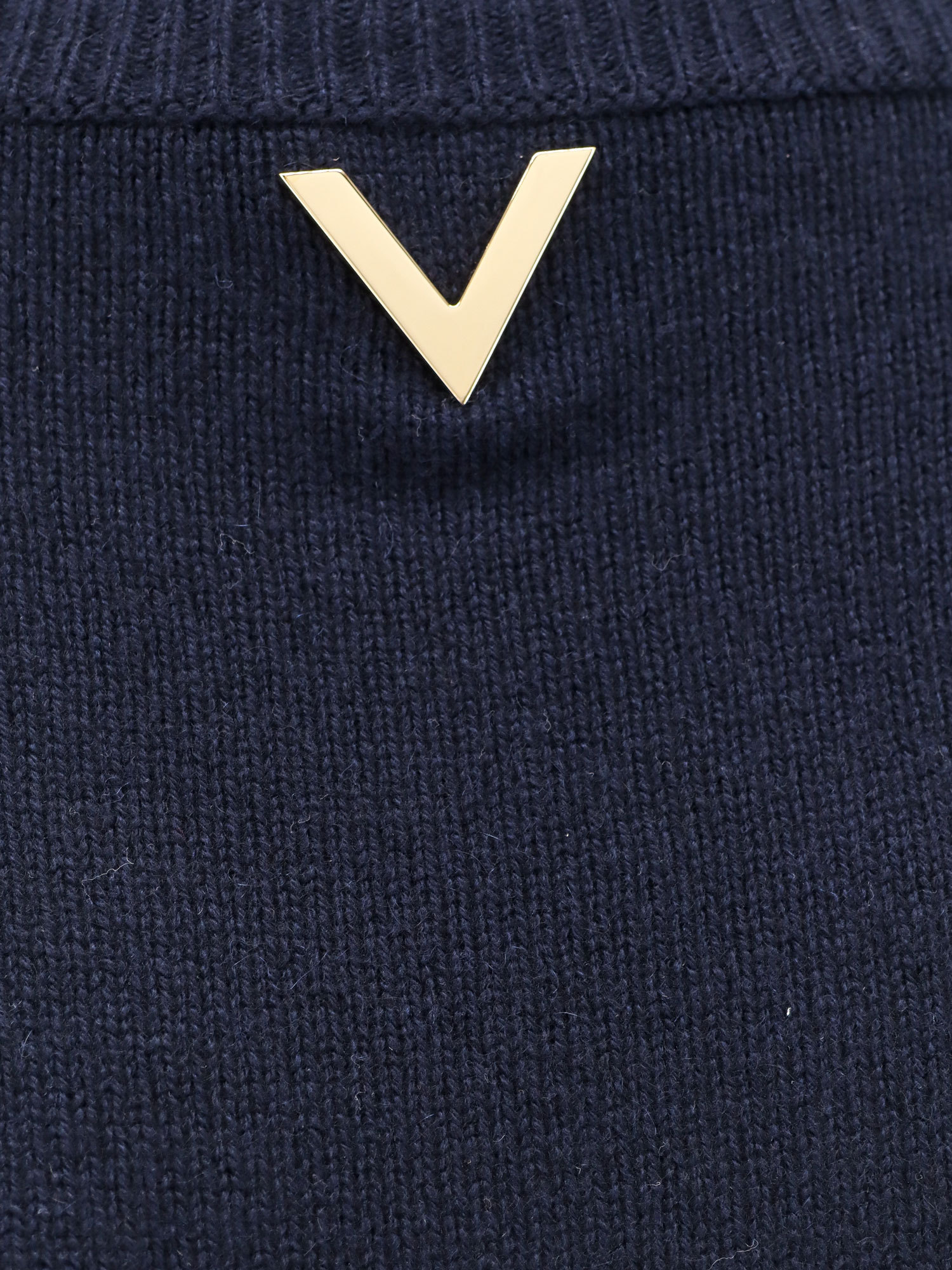 Valentino 'oversized Cashmere In Black