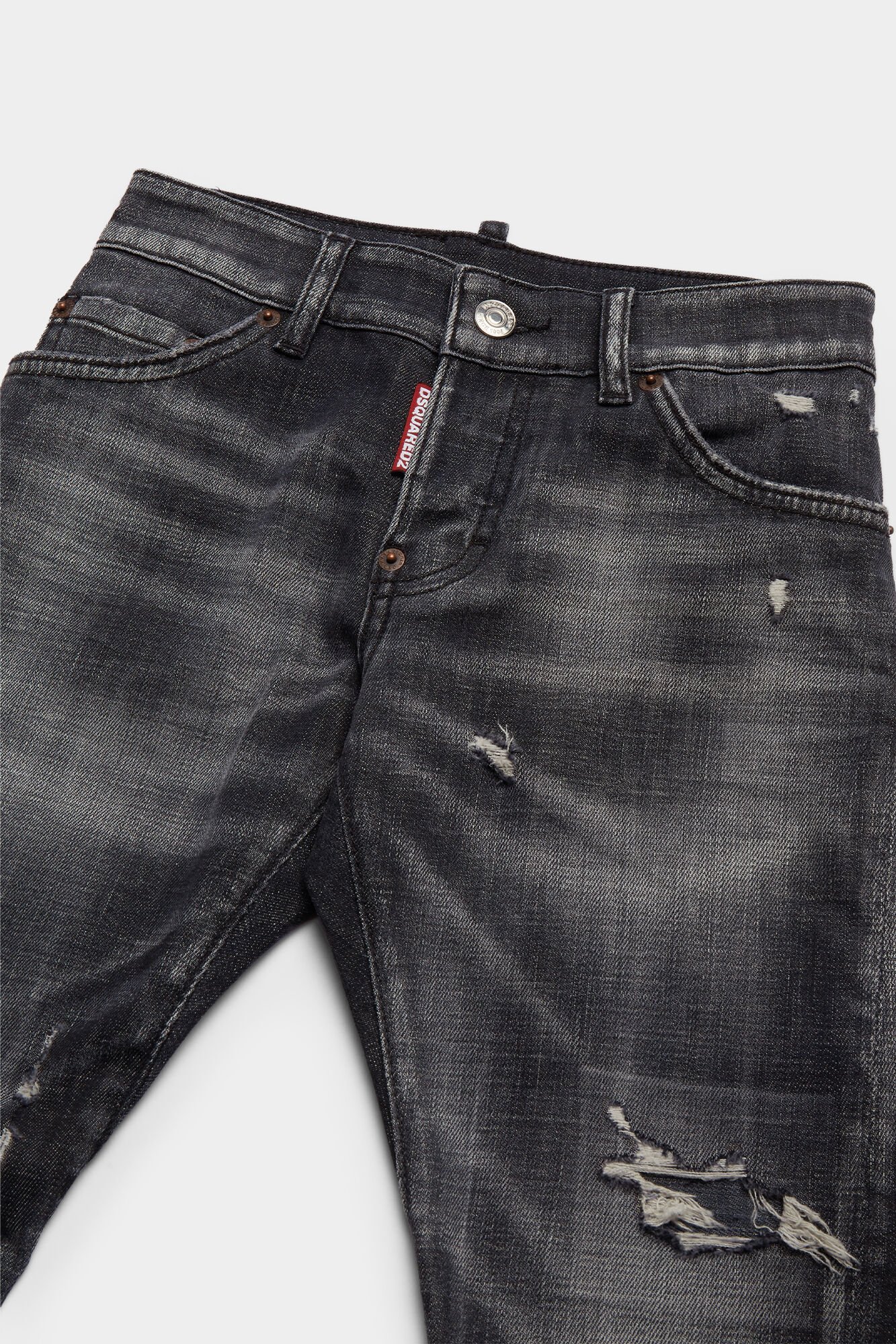 DSQUARED2 TWIST DISTRESSED-EFFECT JEANS