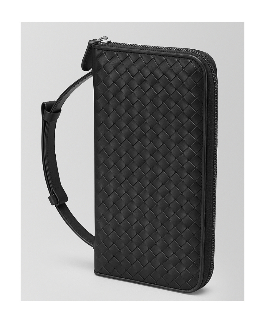 Bottega Veneta Wristband Braided Wallet In Black