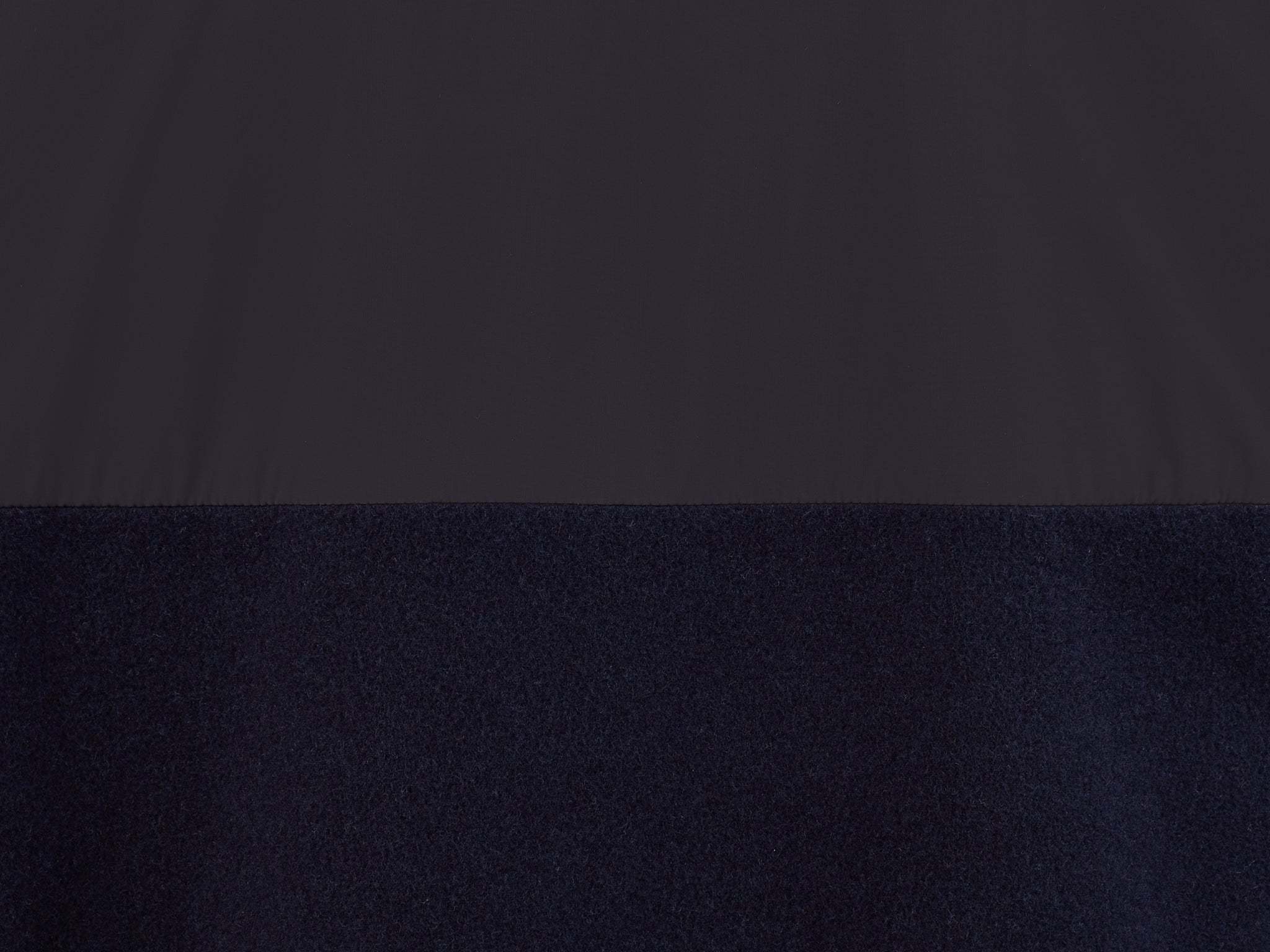 Sease Zippered Hoodie In Black